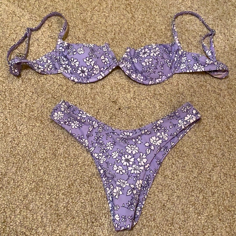 Light-Purple V-Cut Zaful Bikini